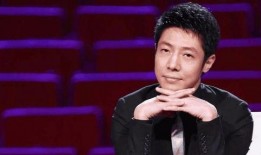 撒贝宁爆料飞机晚点视频,揭秘航班延误背后的故事
