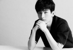 爆料娱乐圈博主成毅,娱乐圈爆料博主揭秘明星幕后故事