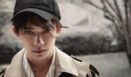 易烊千玺吃瓜娱乐